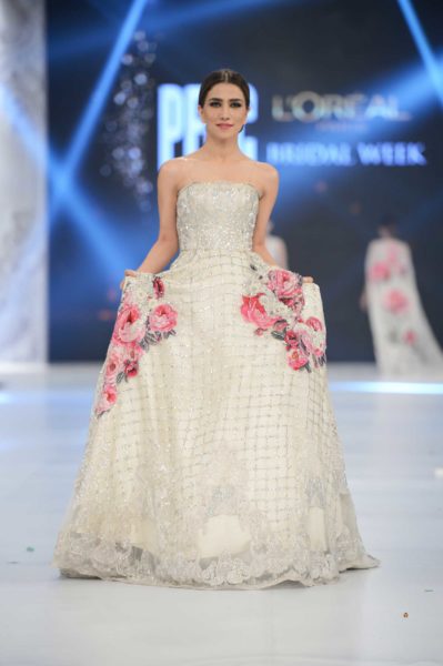 pakistani designer white bridal gown 2016-2017