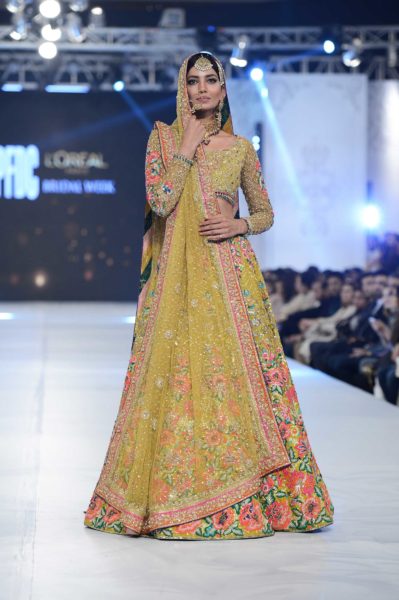 pakistani designer yellow bridal dress 2016-2017