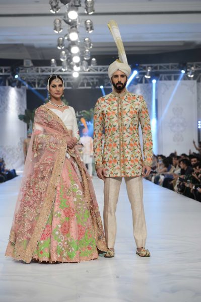 pakistani designer pink bridal lehnga 2016-2017