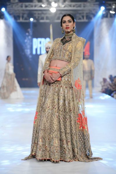 pakistani designer golden bridal lehenga choli 2016-2017