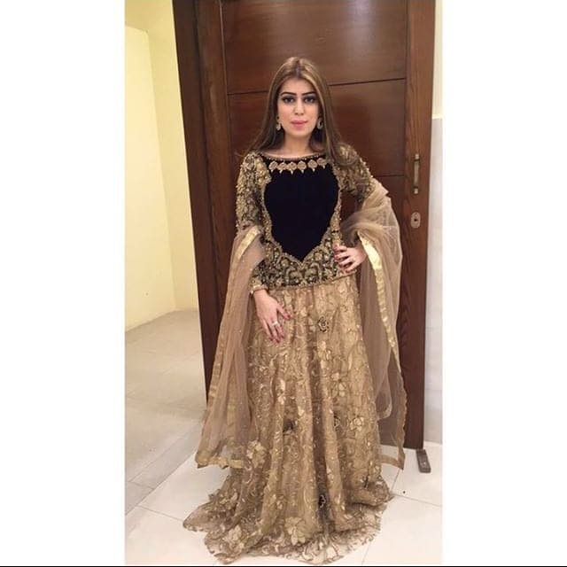 black and gold dress pakistani