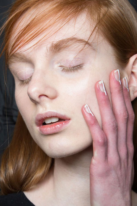 nyfw fall 2016-2017 delpozo clean line nails