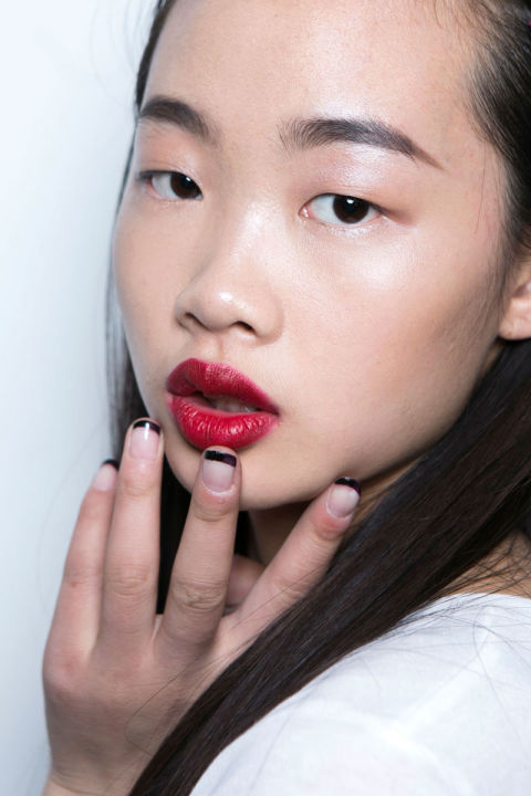 nyfw fall 2016-2017 french manicure trend