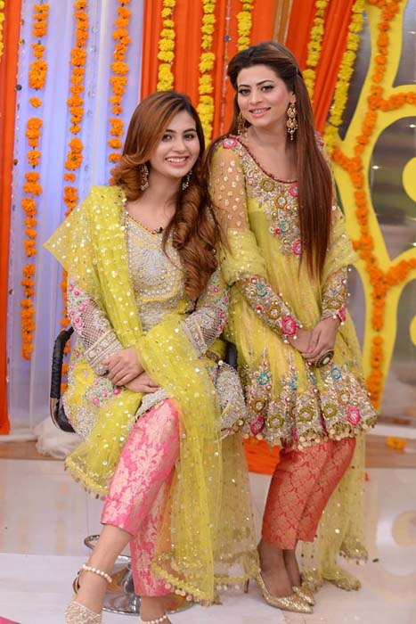 Bridal mehndi store dress design 2018