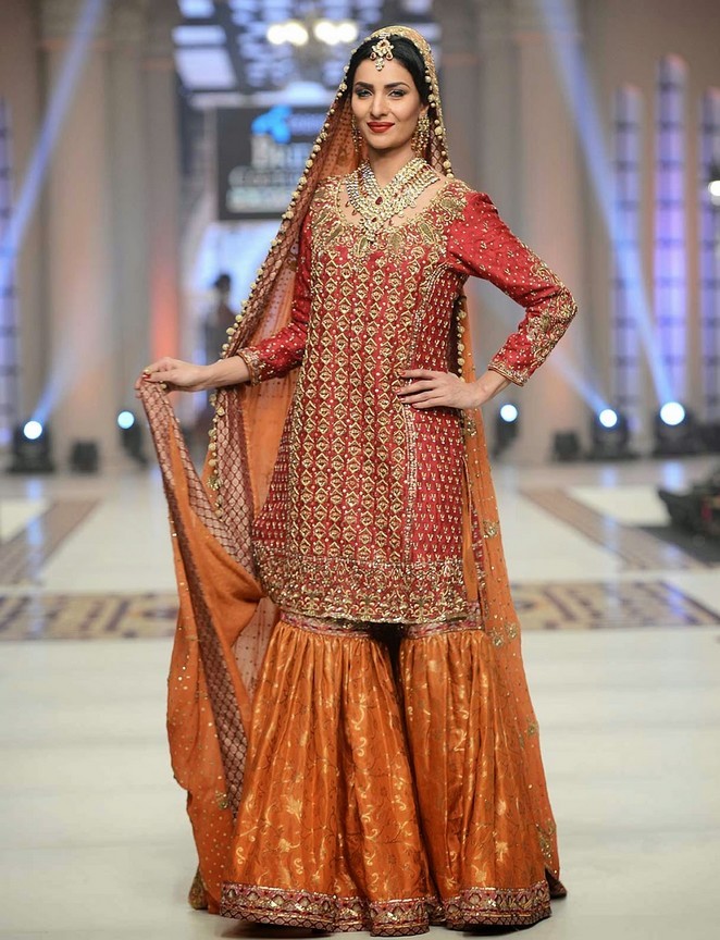 Pakistani Bridal Mehndi Dresses gharara