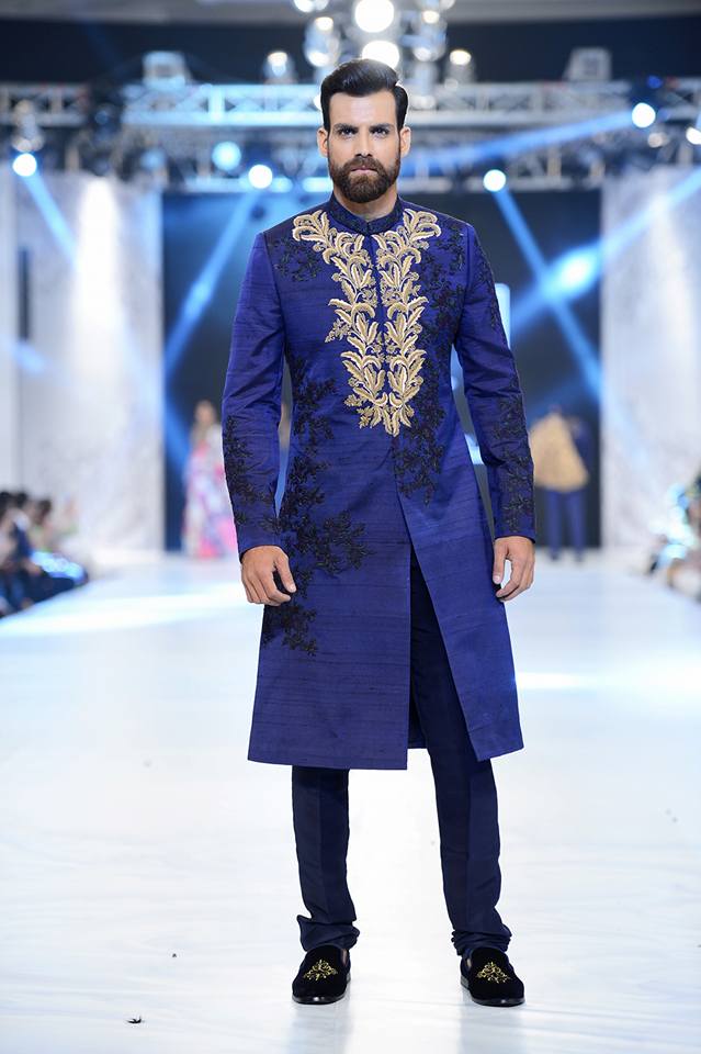  Pakistani Men Wedding Dresses for Groom By HSY