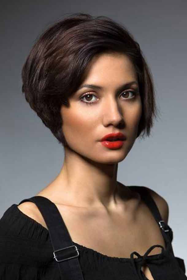 new stylish best summer short hairstyles 2020 in pakistan