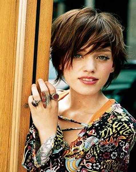 Trendy short pixie haircut best summer short hairstyles 2020 in pakistan