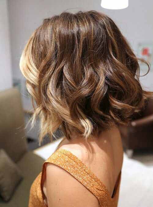 best summer short hairstyles 2020 in pakistan with curls