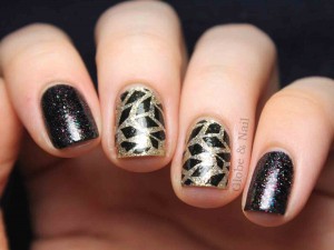 new black and golden eid party nail art designs 2017 for pakistani girls