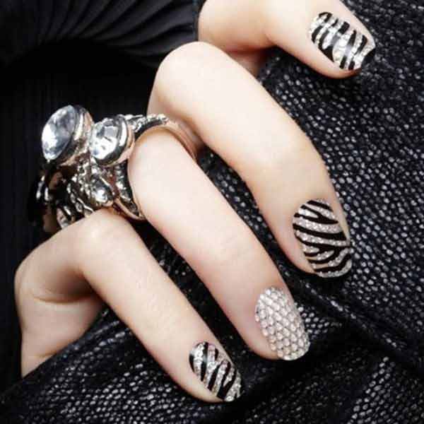 best black and white eid party nail art designs 2017 for pakistani girls