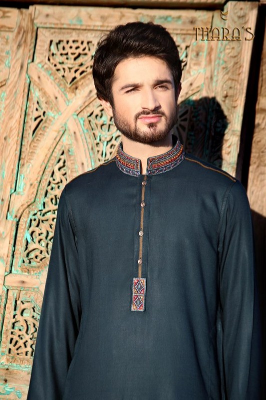 Mehndi Kurta Designs 2021 For Men In Navy Blue Color