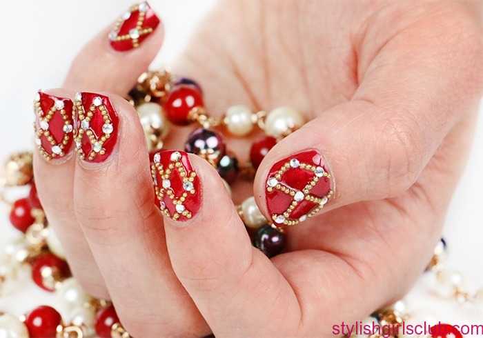 Red And Golden Nails For Wedding 2021