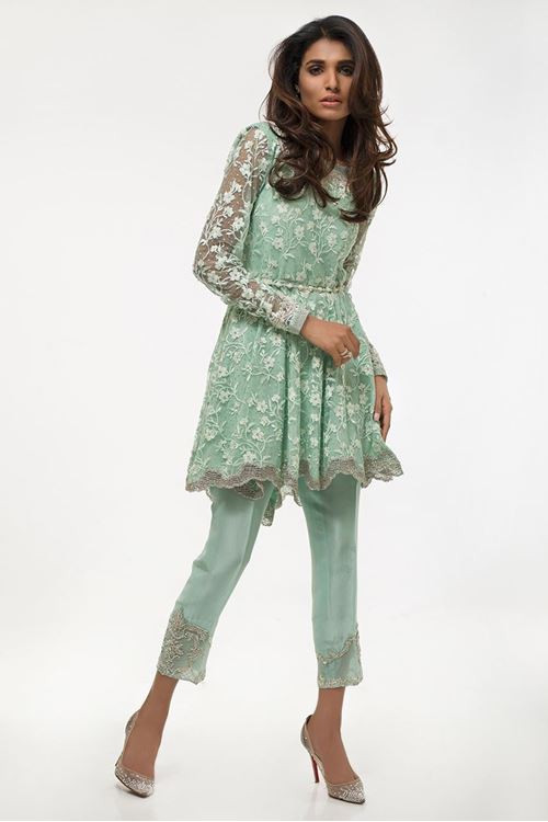 Latest Pakistani Eid Dresses 2018 For Girls