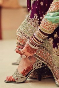 Latest Bridal Shoes 2017 In Pakistan