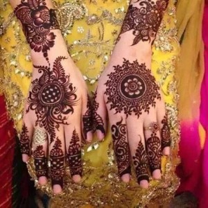 Latest Simple Arabic Mehndi Designs For Eid