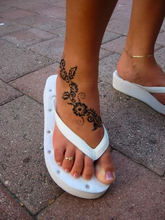 Eid Henna Tattoo 2017 for Foot