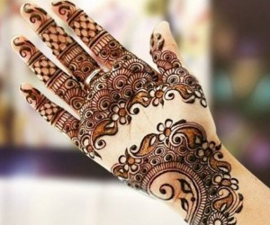 Beautiful Eid Mehndi Design Arabic