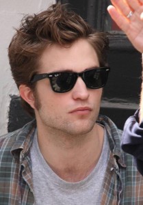 Robert Pattison In Wayfarer Sunglasses