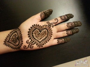 Beautiful Punjabi Mehandi Designs for Palm and Full Hands