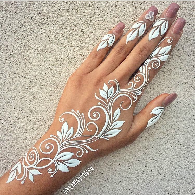 New Style White Henna Design for Eid 2017