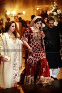 Pakistani Bridal Dresses for Barat Day In Red Color