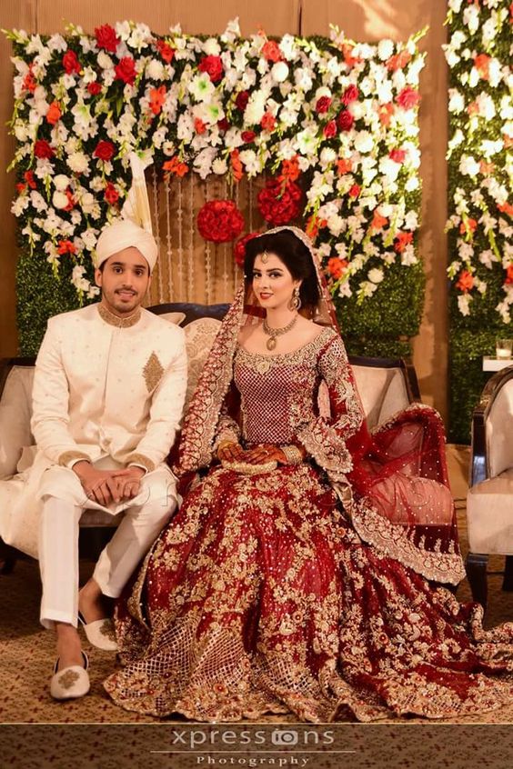 Pakistani Bridal Dresses for Barat Day In Red Color