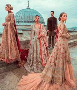 Pakistani Bridal Dresses for Barat Day In Pastel Pink Color