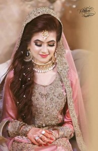 New Pakistani Bridal Hairstyles for Weddings