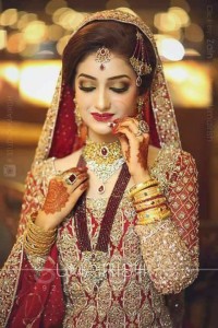 New Pakistani Bridal Hairstyles for Weddings