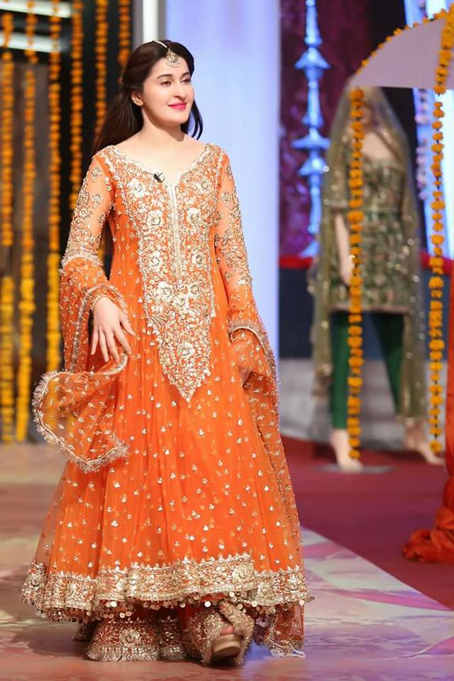 bride dress 2018 pakistani