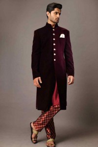 Pakistani Sherwani Designs In Velvet