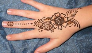 Simple Arabic Mehndi Designs