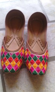 Embroidered Khussa Designs For Women